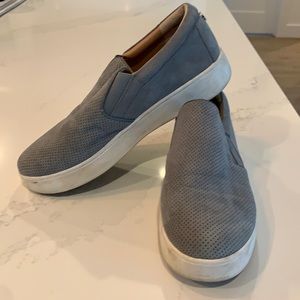 Steve Madden gray slip on loafers size 11 women’s